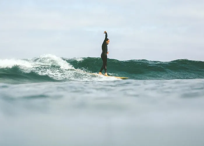 Cliff Surf House Хостел *