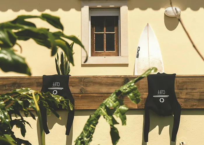 Хостел Cliff Surf House Санта-Круш