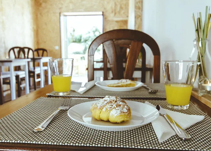 Cliff Surf House Хостел