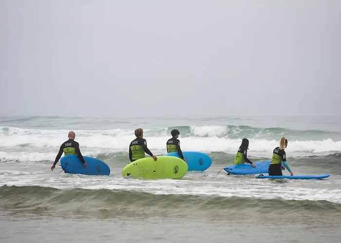 Cliff Surf House Хостел Санта-Круш